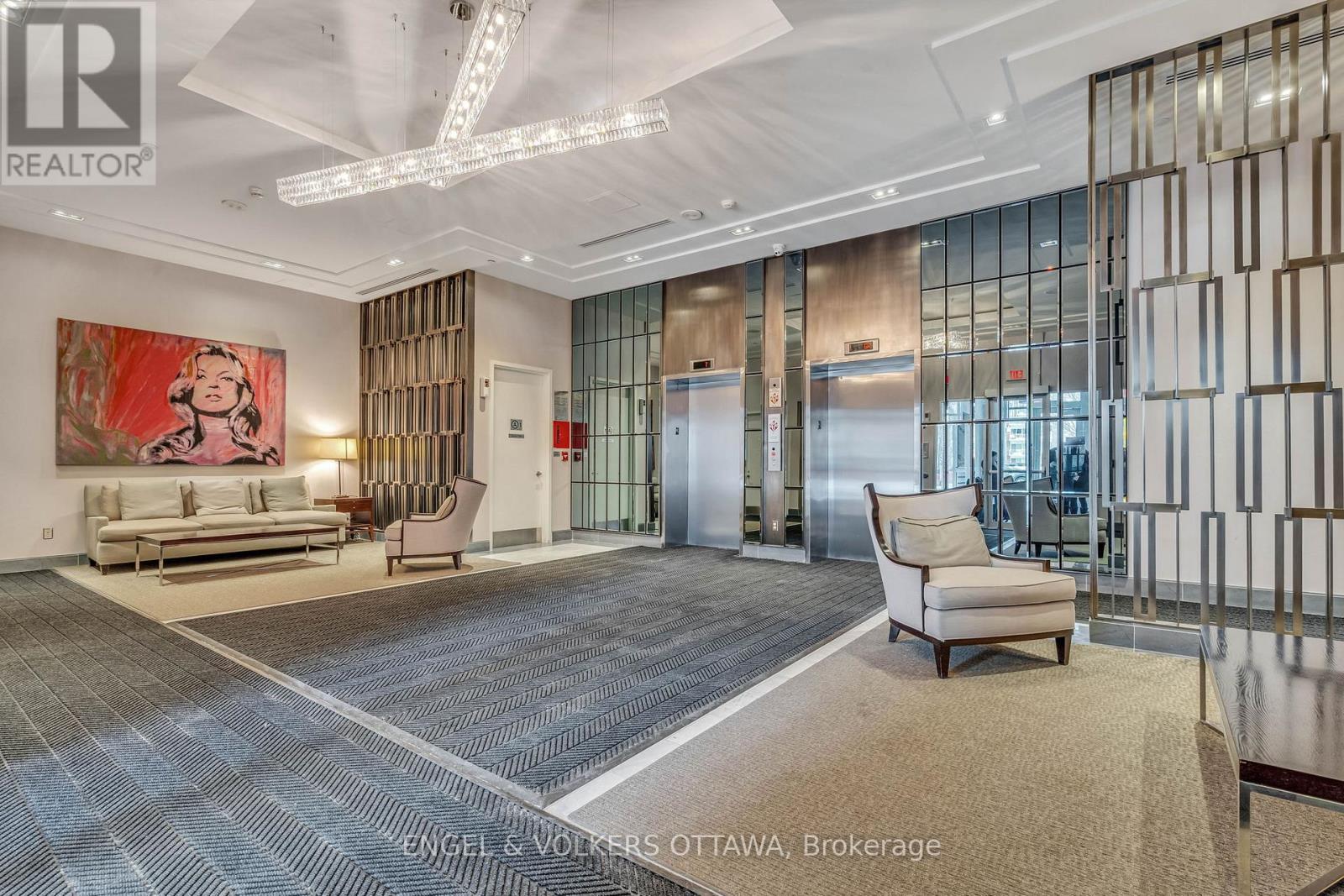 701 - 300 Lisgar Street, Ottawa, Ontario  K2P 0E2 - Photo 5 - X12962132