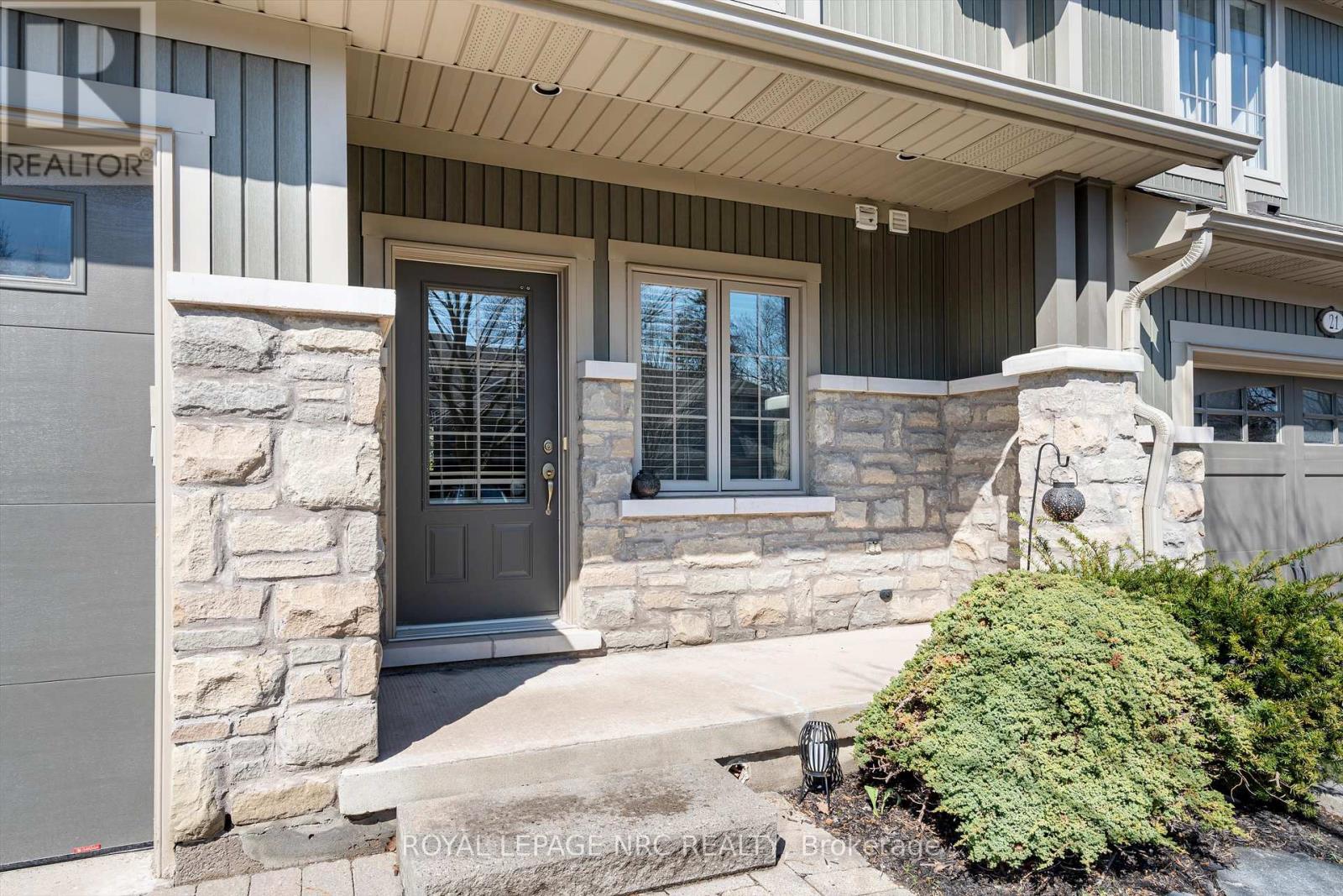 20 - 1398 Pelham Street, Pelham, Ontario  L0S 1E7 - Photo 3 - X12962140