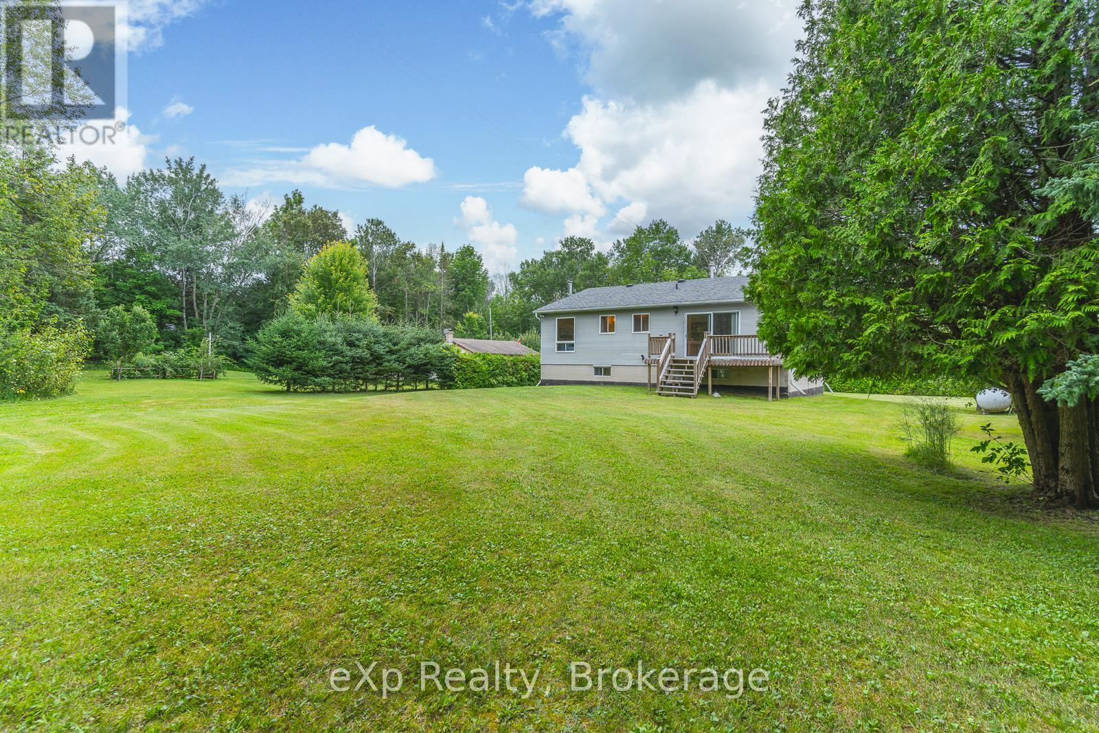 27 Bell Drive, Northern Bruce Peninsula, Ontario  N0H 2T0 - Photo 36 - X12962118