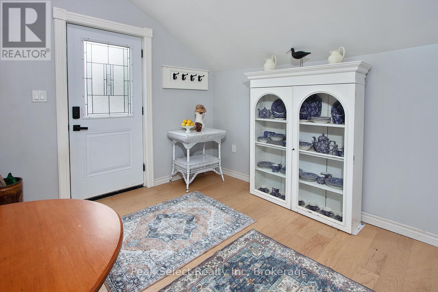 430 Albert Street, South Huron, Ontario  N0M 1S1 - Photo 16 - X12962126