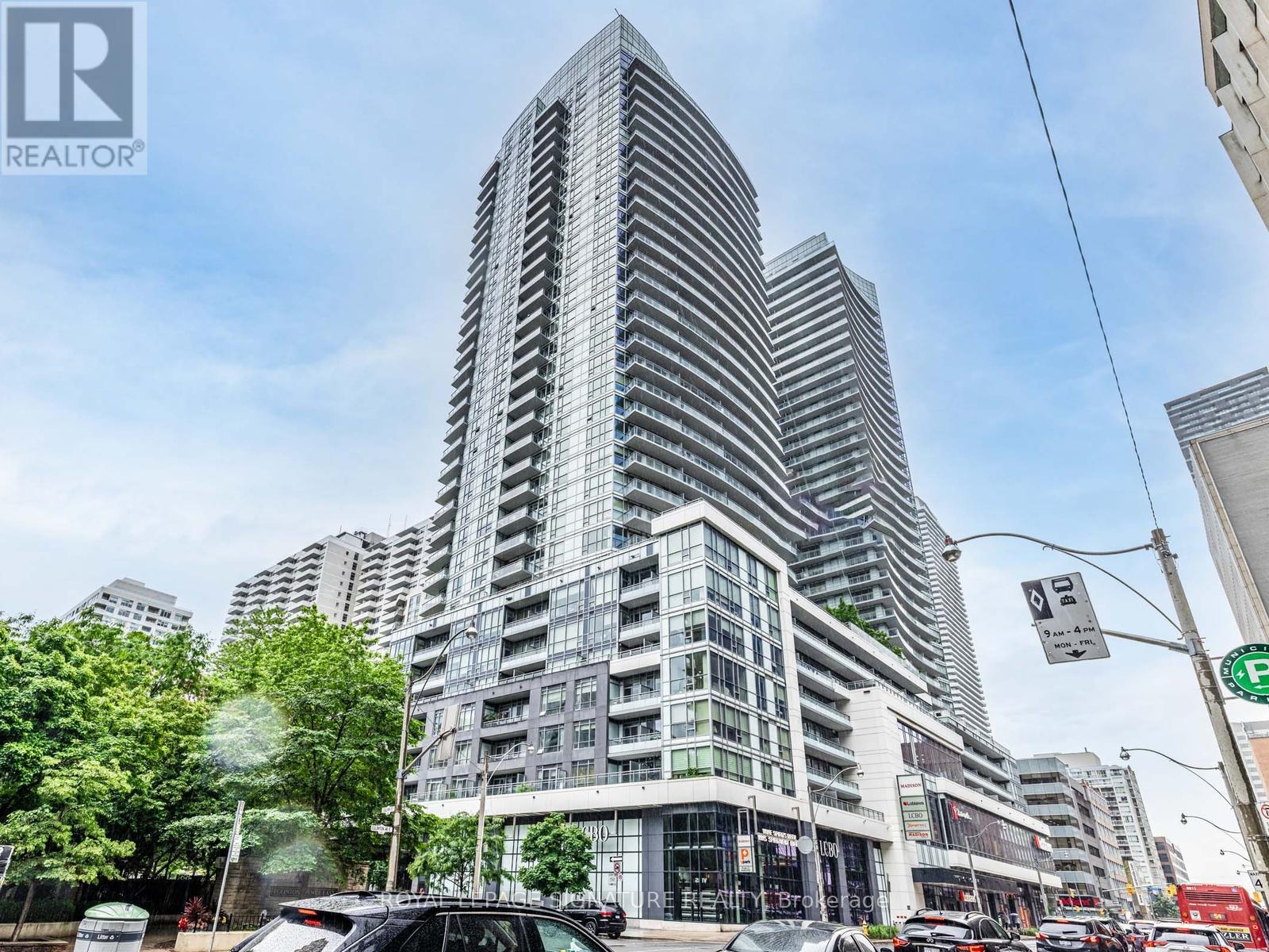 1520 - 98 LILLIAN STREET, Toronto, Ontario