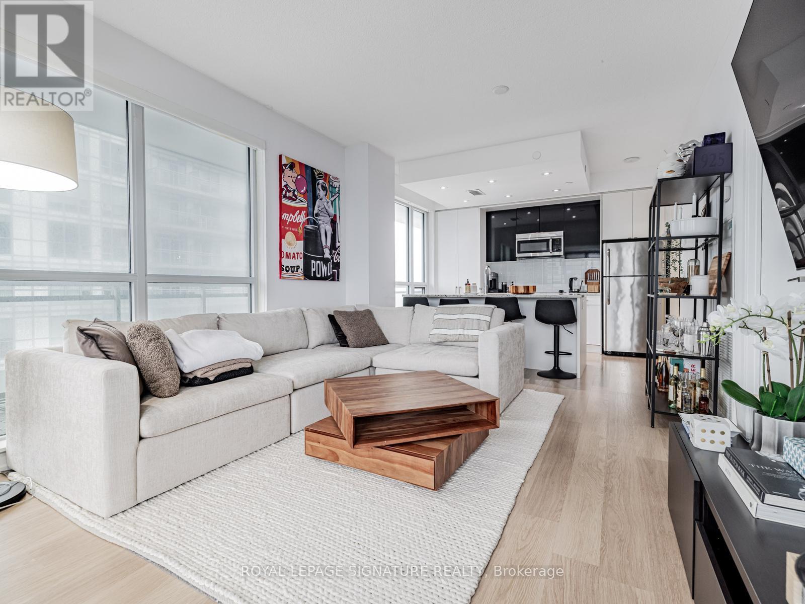 1520 - 98 Lillian Street, Toronto, Ontario  M4S 0A5 - Photo 10 - C12962134