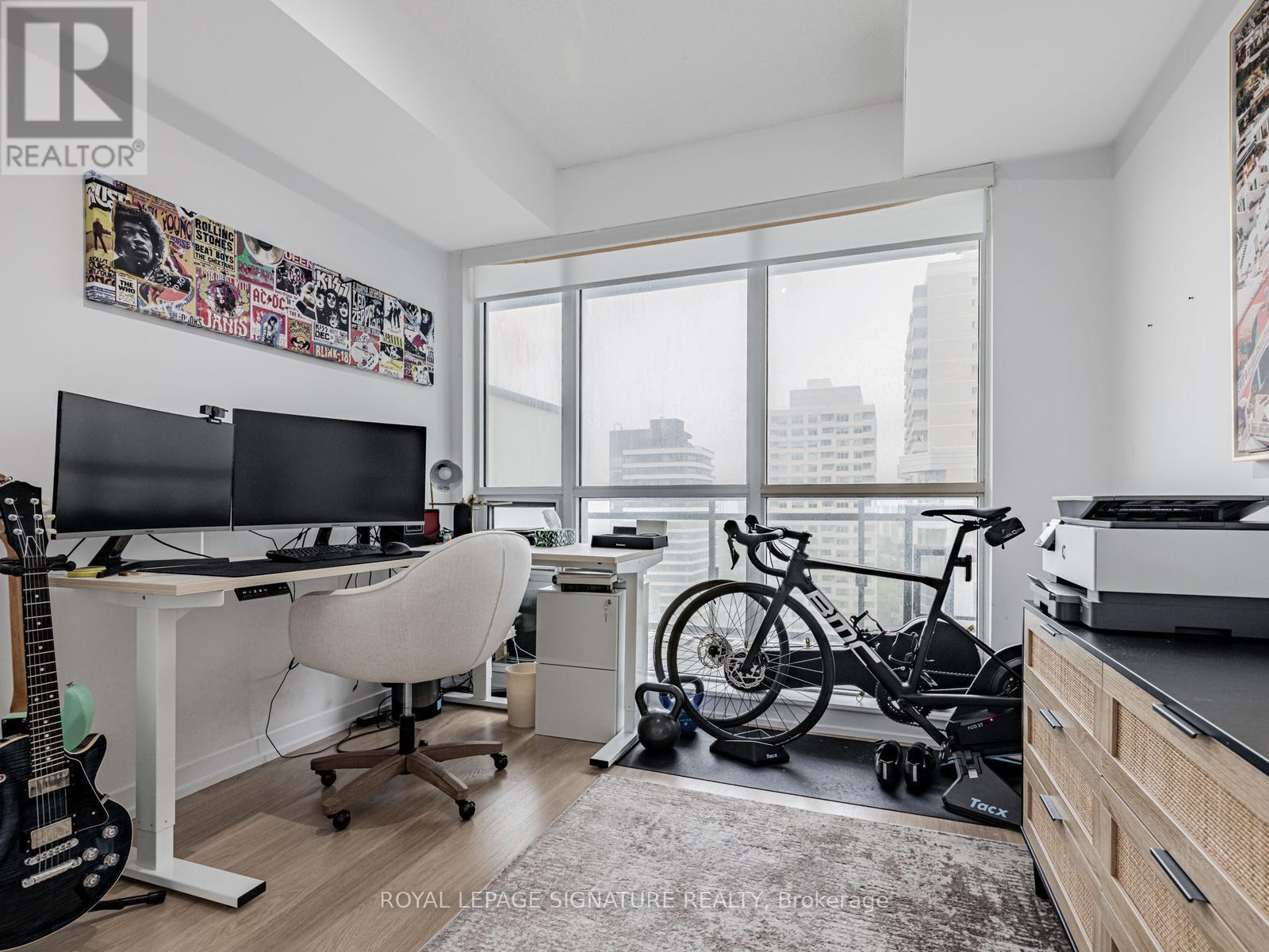 1520 - 98 Lillian Street, Toronto, Ontario  M4S 0A5 - Photo 19 - C12962134