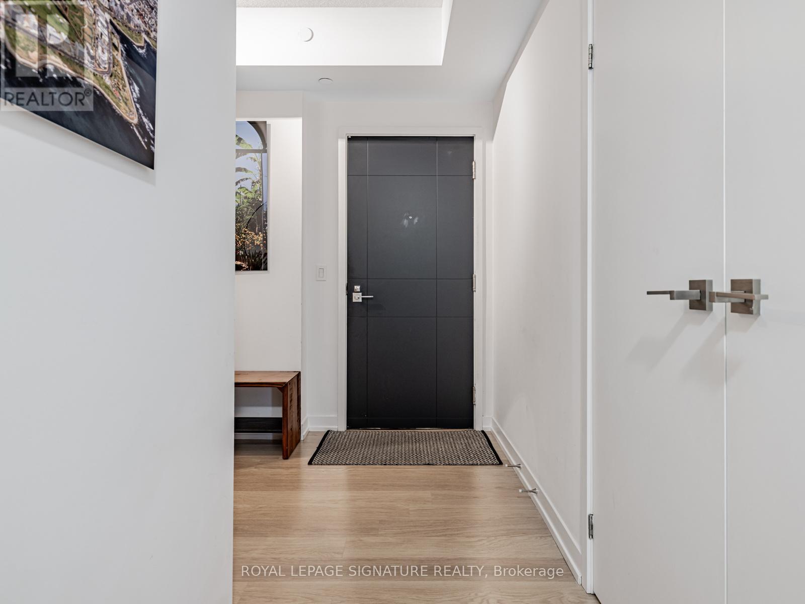 1520 - 98 Lillian Street, Toronto, Ontario  M4S 0A5 - Photo 2 - C12962134