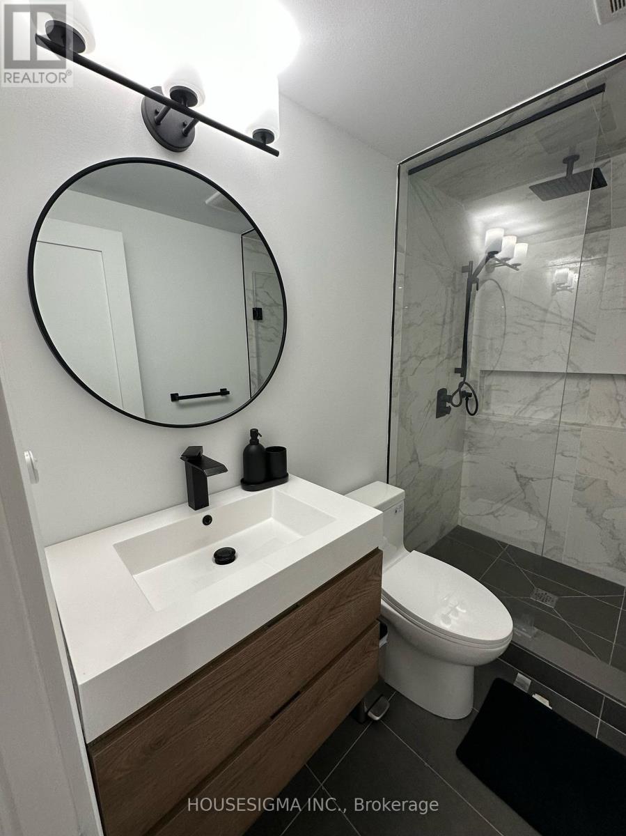 72 Wychcrest Avenue, Toronto, Ontario  M6G 3X7 - Photo 16 - C12962146