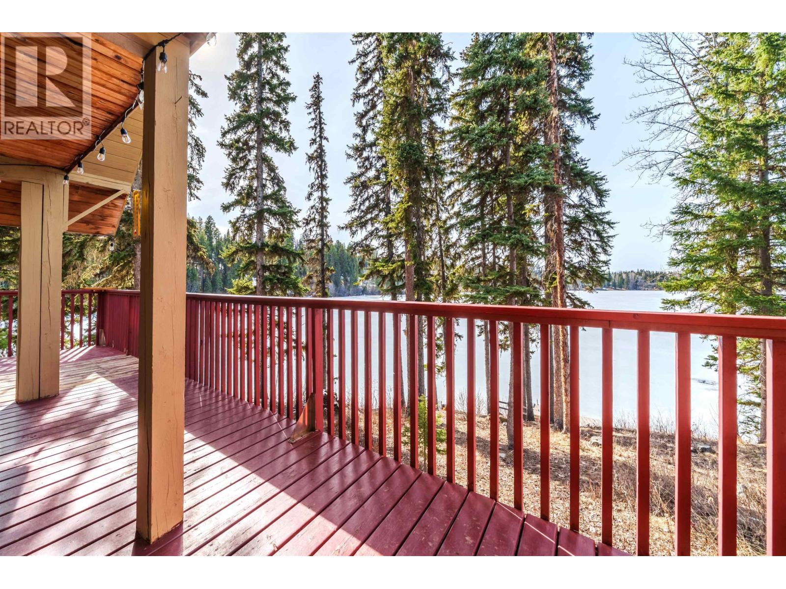 7533 E GREENALL ROAD, Bridge Lake, British Columbia