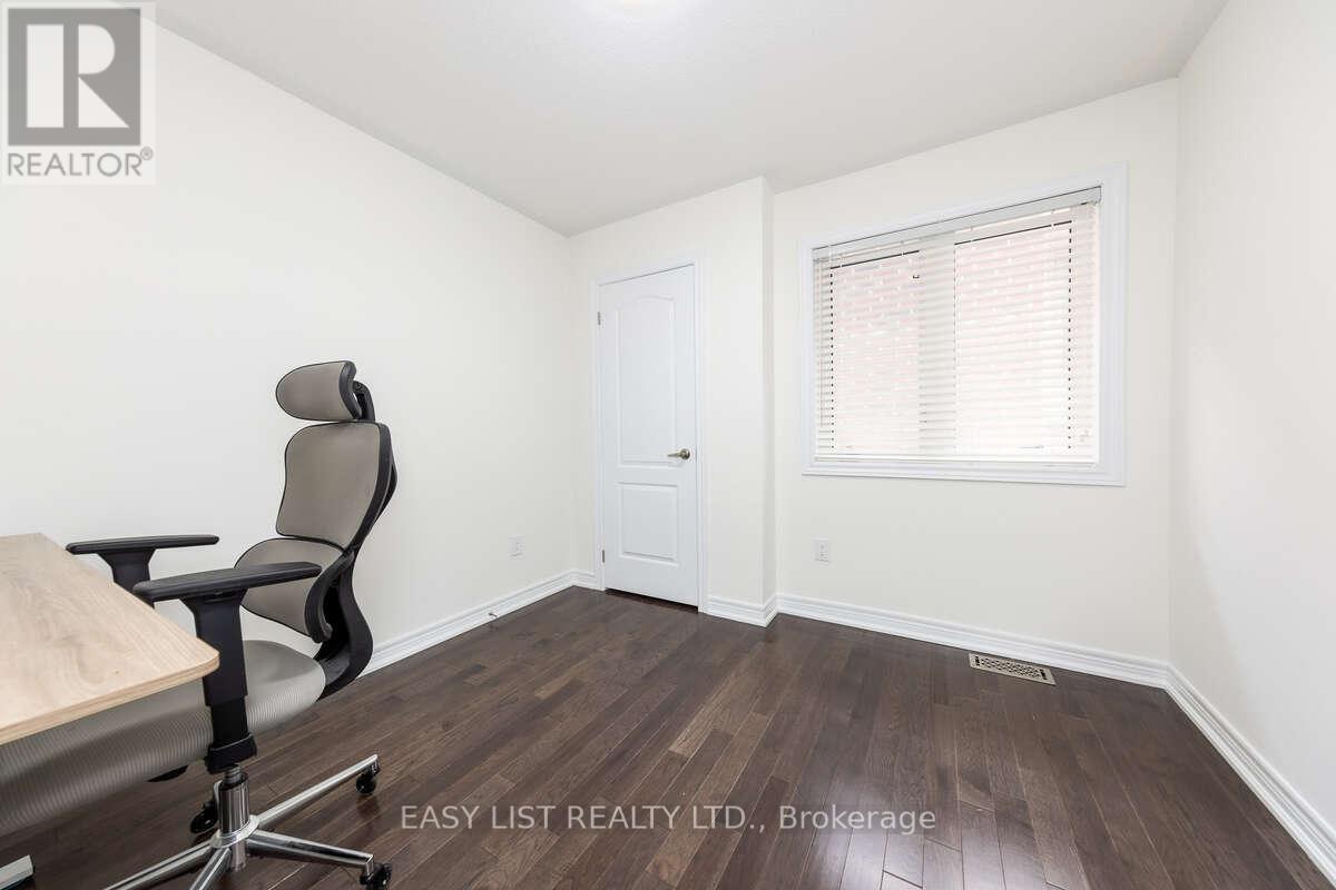 68 Jolana Crescent, Halton Hills, Ontario  L7G 0G4 - Photo 31 - W12962120