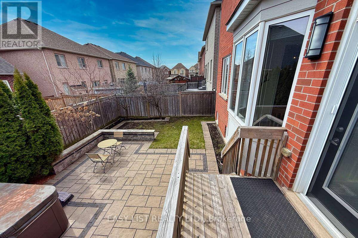 68 Jolana Crescent, Halton Hills, Ontario  L7G 0G4 - Photo 44 - W12962120