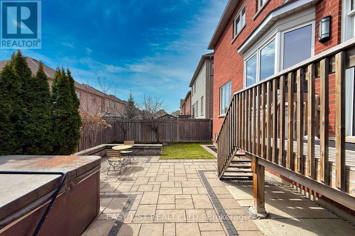 68 Jolana Crescent, Halton Hills, Ontario  L7G 0G4 - Photo 47 - W12962120