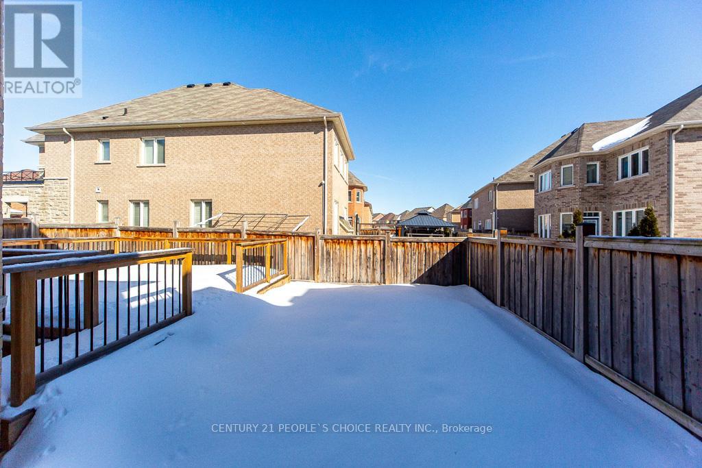 57 Aldersgate Drive, Brampton, Ontario  L7A 3Z9 - Photo 46 - W12962128