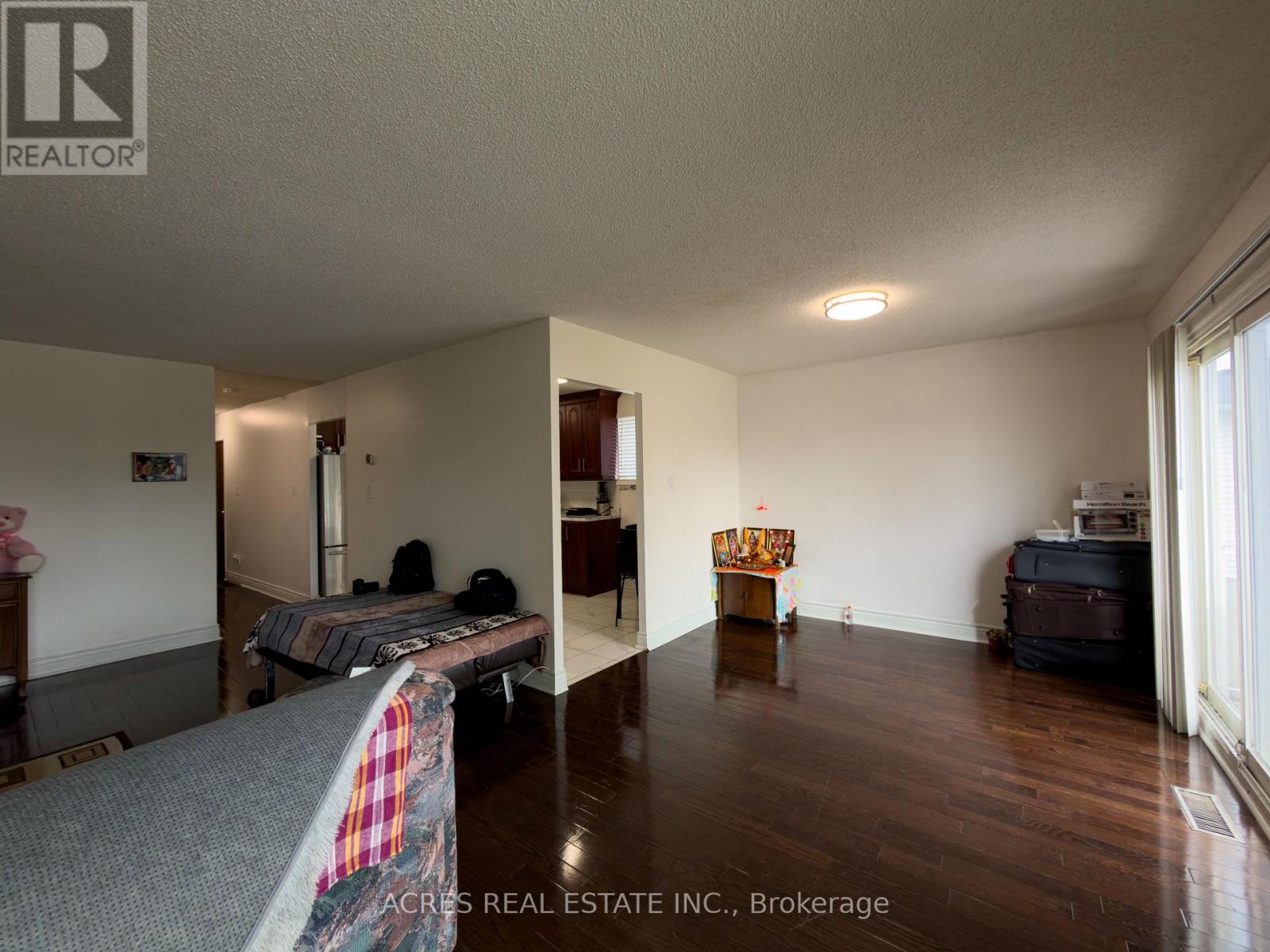 20 Gladeside Place W, Brampton, Ontario  L6S 1X3 - Photo 18 - W12962130