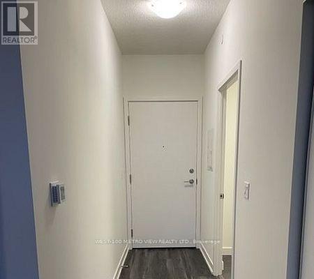 413 - 859 The Queensway, Toronto, Ontario  M8Z 1N8 - Photo 5 - W12962148