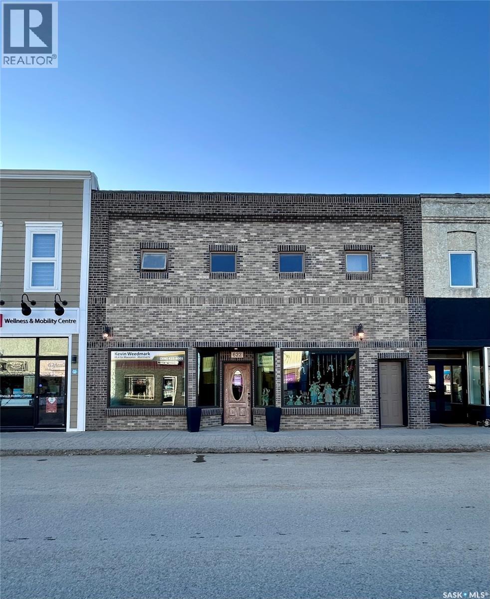 622 Main STREET, Moosomin, Saskatchewan