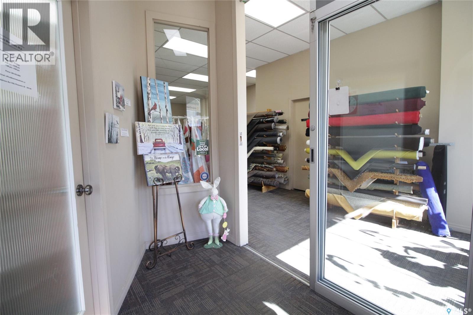 622 Main Street, Moosomin, Saskatchewan  S0G 3N0 - Photo 2 - SK032157