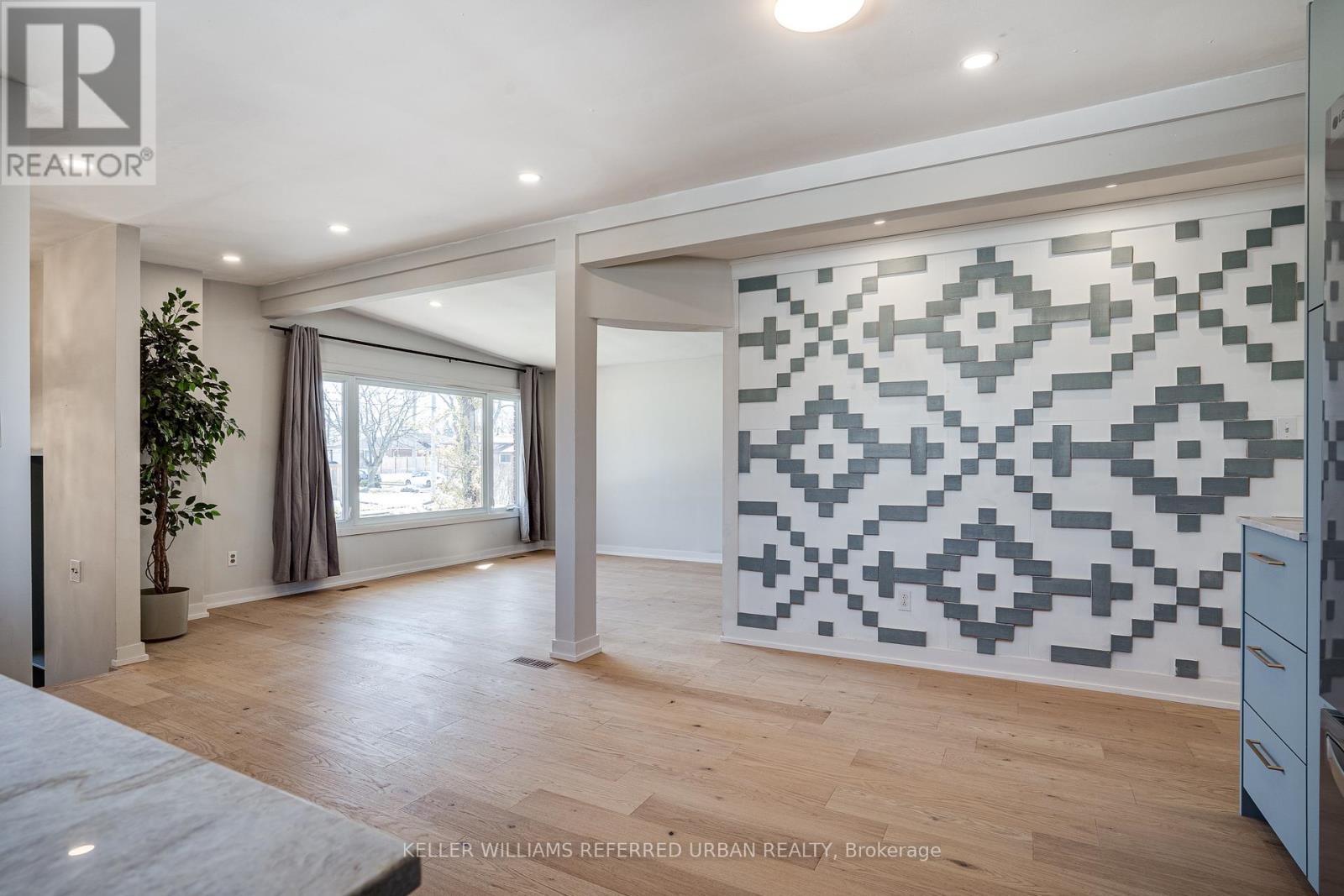 60 Fielding Crescent, Hamilton, Ontario  L8V 2P5 - Photo 11 - X12962106