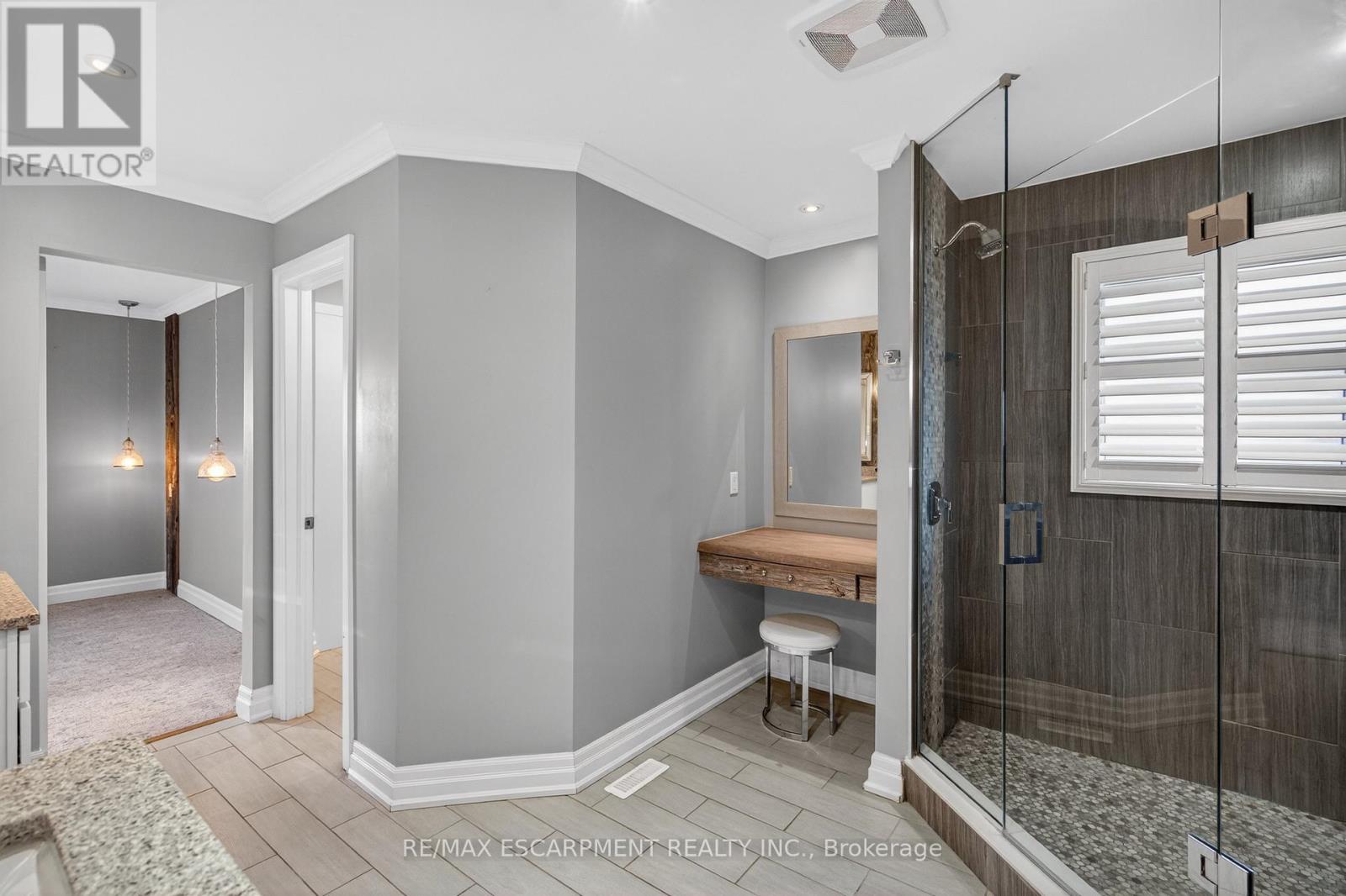 53 Laurendale Avenue, Hamilton, Ontario  L8B 0M6 - Photo 17 - X12962114