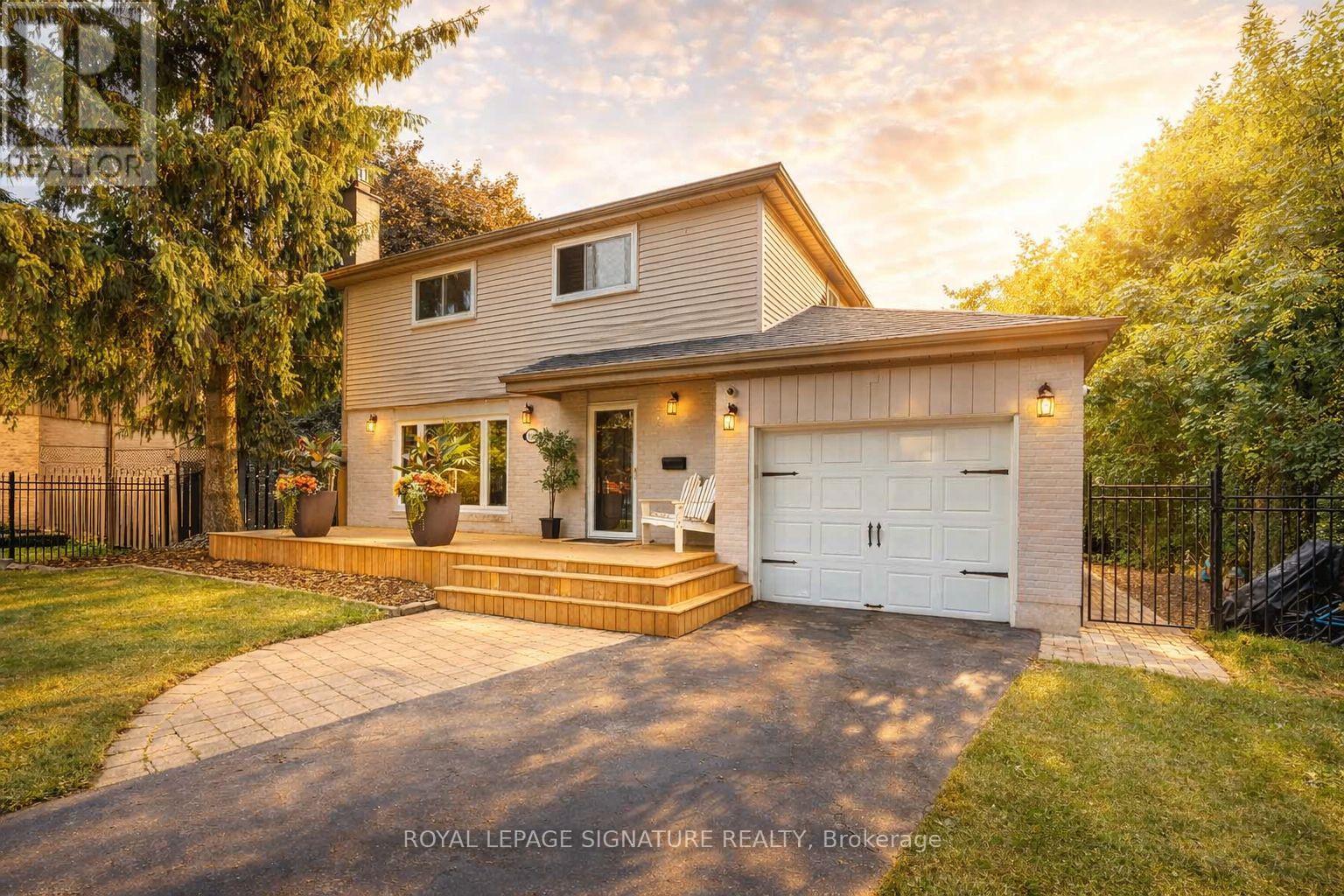 105 CATALINA DRIVE, Toronto, Ontario