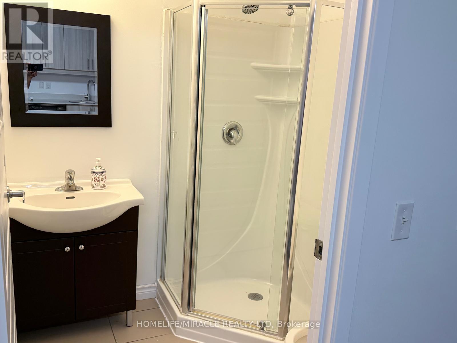 1202 - 158 King Street N, Waterloo, Ontario  N2J 0E5 - Photo 20 - X12902552