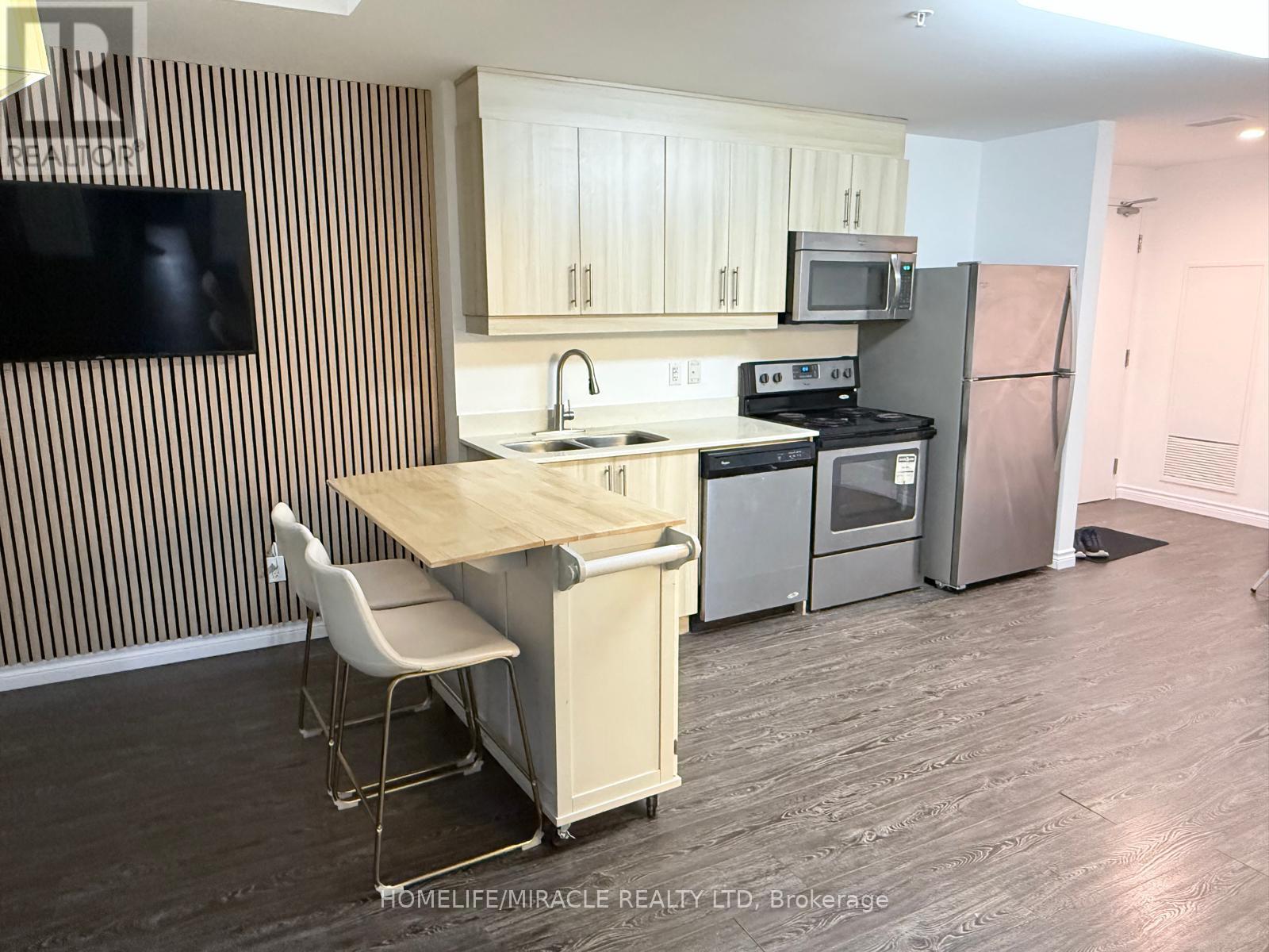 1202 - 158 King Street N, Waterloo, Ontario  N2J 0E5 - Photo 9 - X12902552