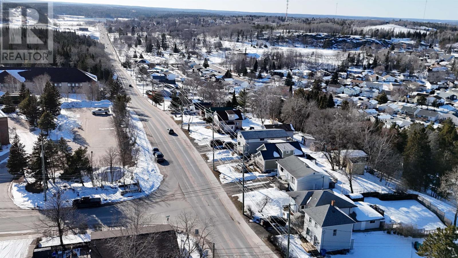 1032 Ninth St N, Kenora, Ontario  P9N 2T3 - Photo 4 - TB2600578