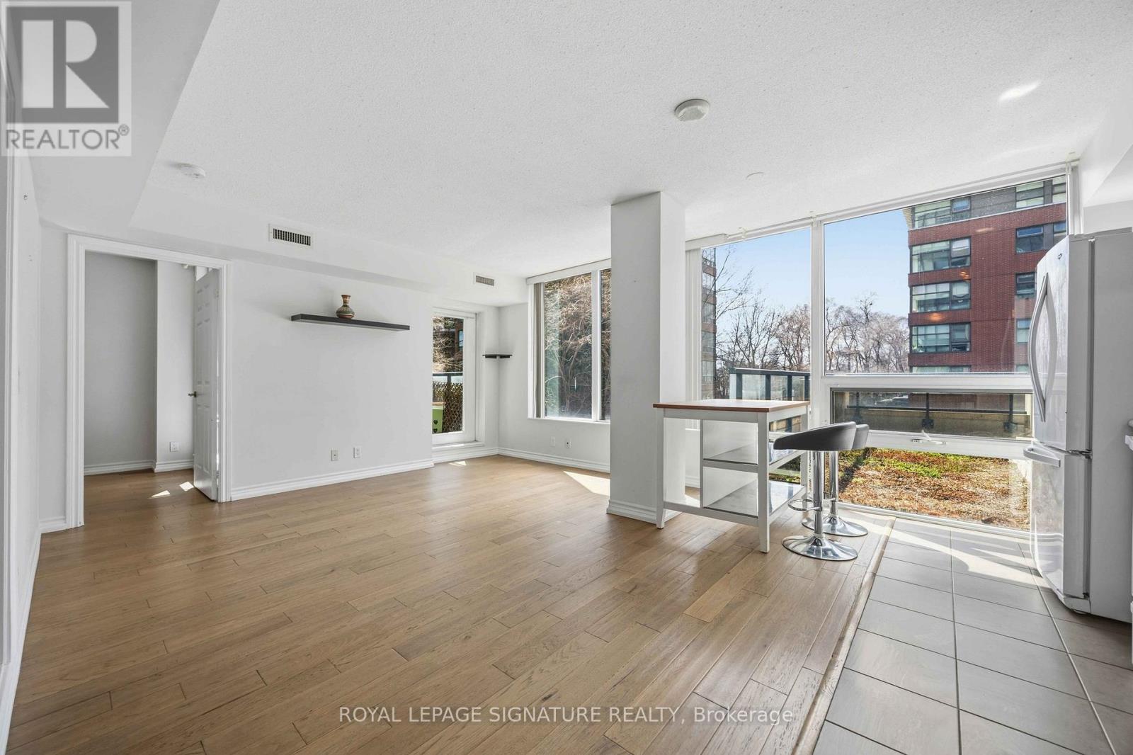 208 - 280 Donlands Avenue, Toronto, Ontario  M4J 3R4 - Photo 6 - E12962182