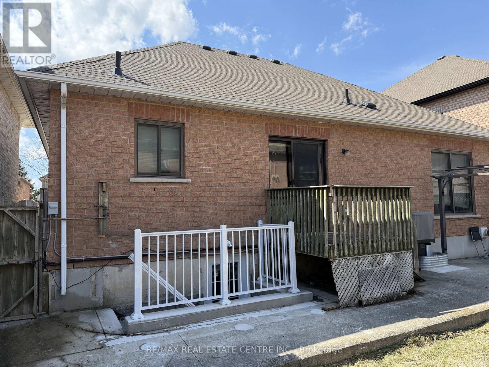 Bsmt - 10 Sheldon Drive, Ajax, Ontario  L1T 4K7 - Photo 4 - E12962190