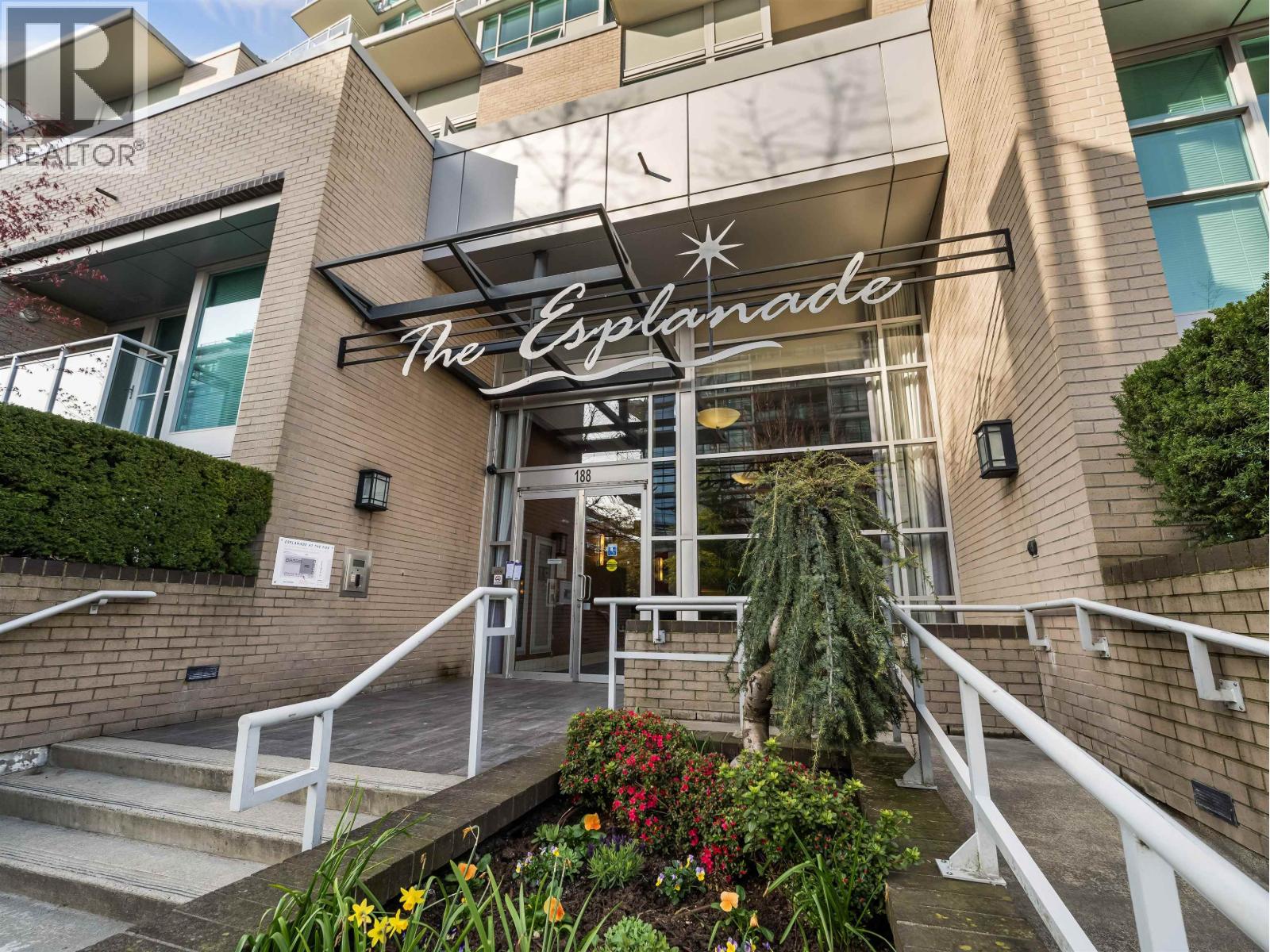 1404 188 E Esplanade, North Vancouver, British Columbia  V7L 4Y1 - Photo 27 - R3107187