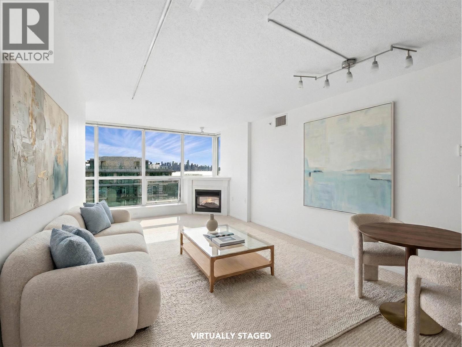 1404 188 E Esplanade, North Vancouver, British Columbia  V7L 4Y1 - Photo 3 - R3107187