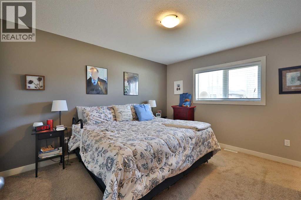 320 S 200 W, Raymond, Alberta  T0K 2S0 - Photo 18 - A2296274