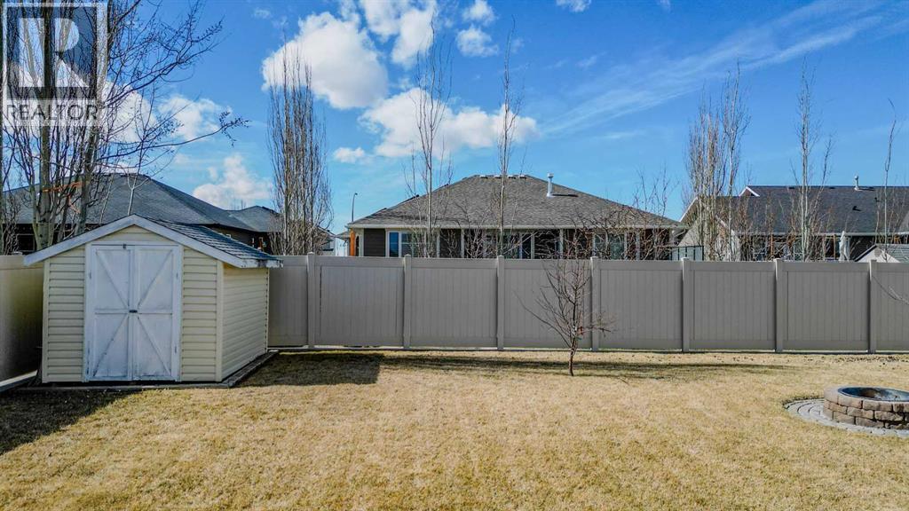 320 S 200 W, Raymond, Alberta  T0K 2S0 - Photo 46 - A2296274