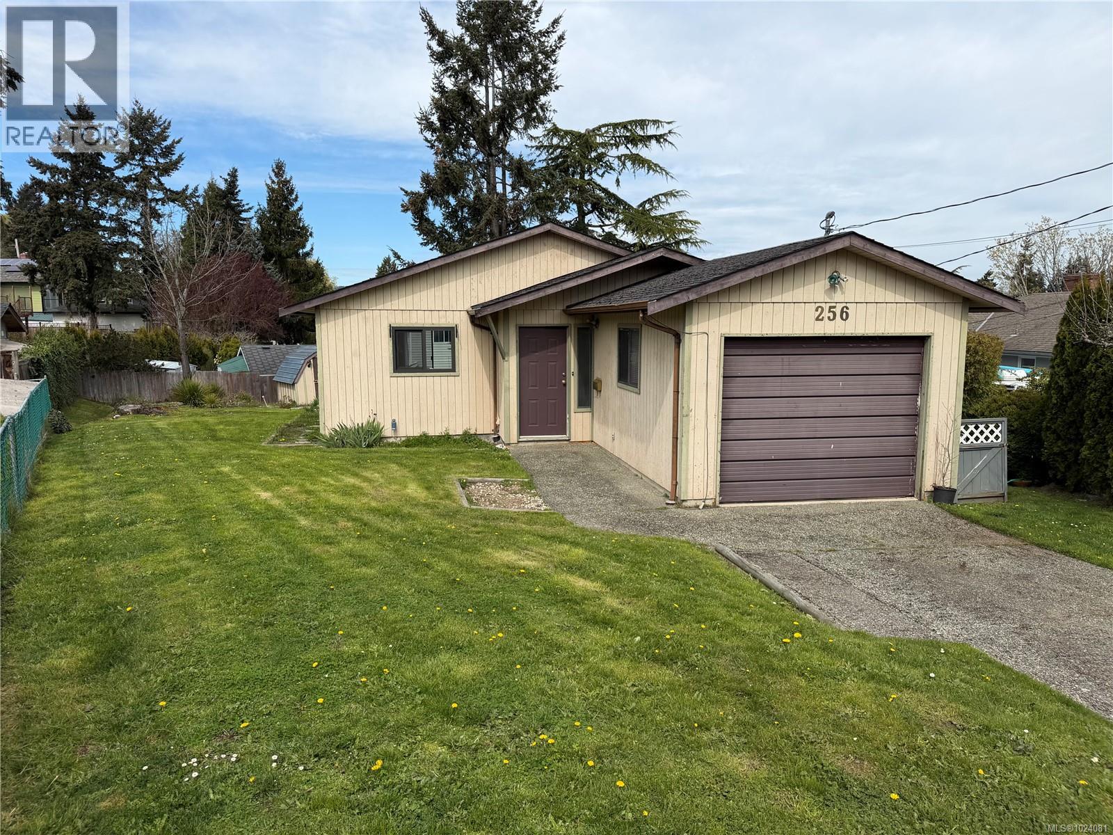 256 Ardenlea Pl, View Royal, British Columbia