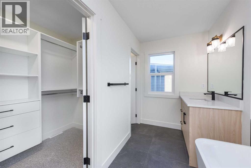 315 Waterford Road, Chestermere, Alberta  T1X 3B3 - Photo 23 - A2289319