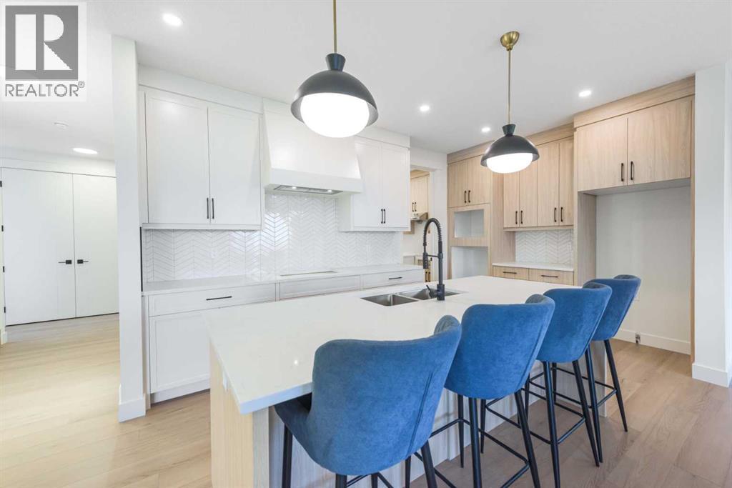 315 Waterford Road, Chestermere, Alberta  T1X 3B3 - Photo 4 - A2289319