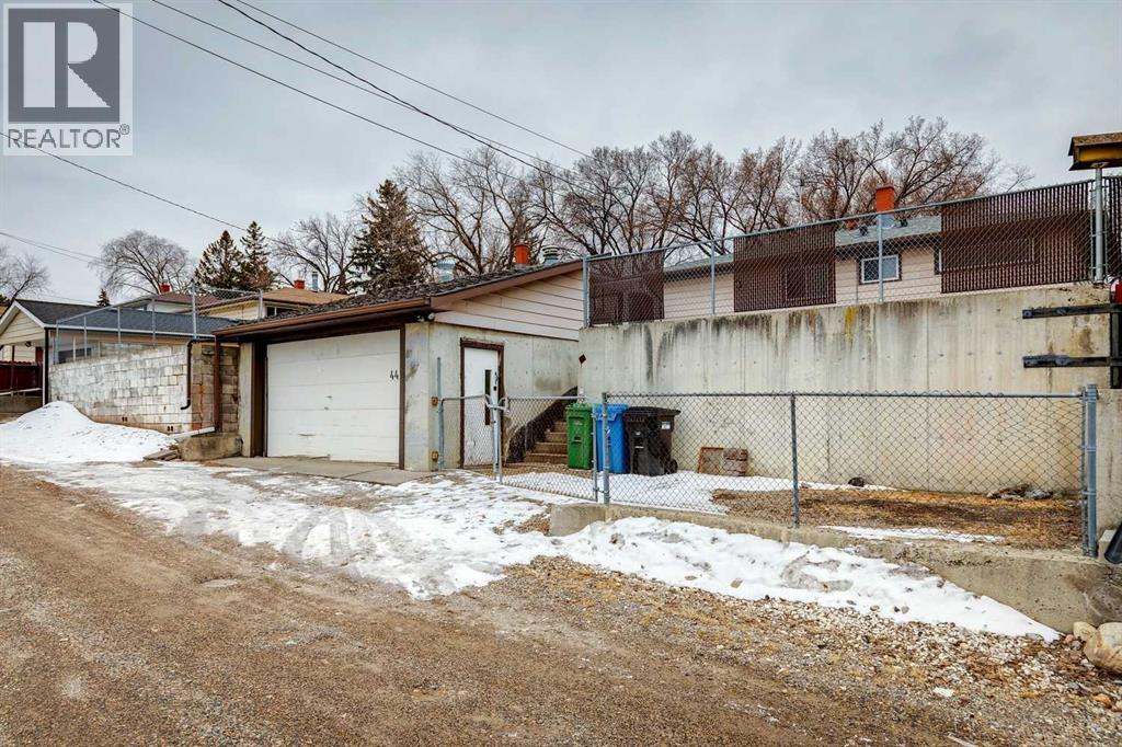 44 Fairview Crescent Se, Calgary, Alberta T2H 0Z6 - Photo 9 - A2294297