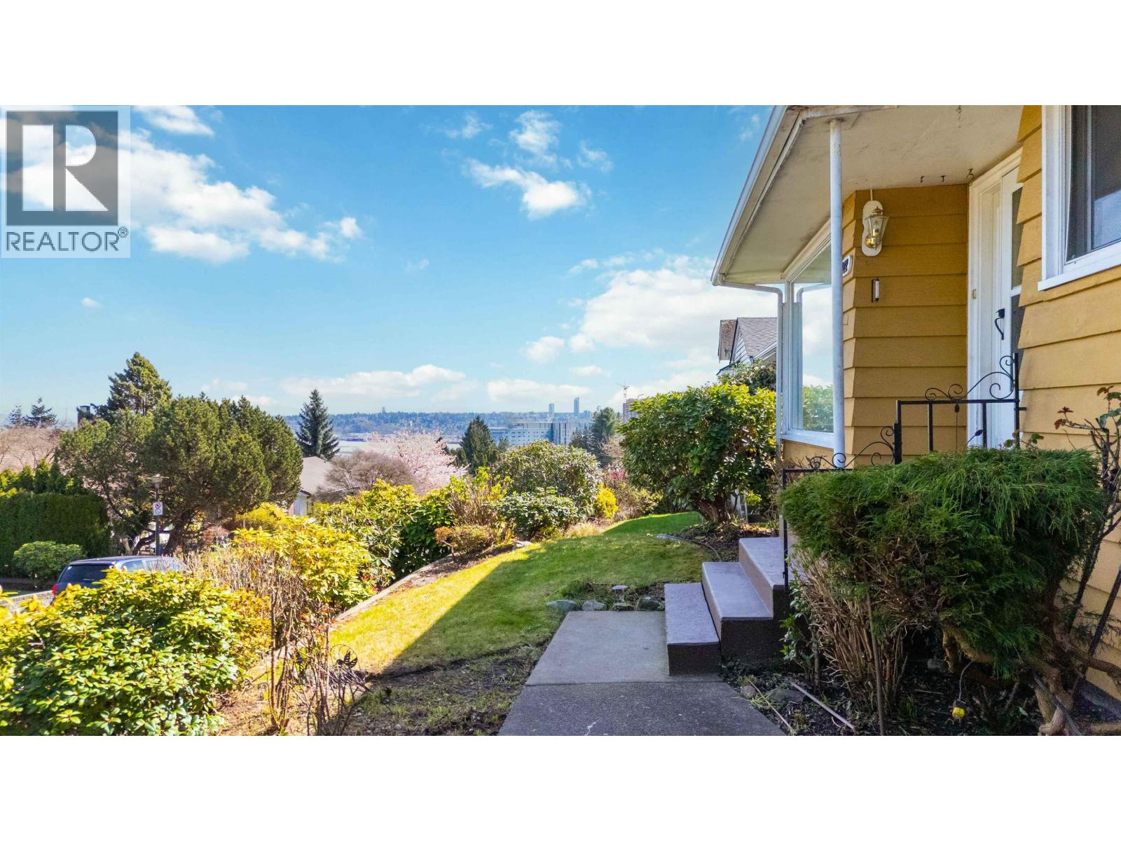 922 Surrey Street, New Westminster, British Columbia  V3L 4W2 - Photo 39 - R3107172