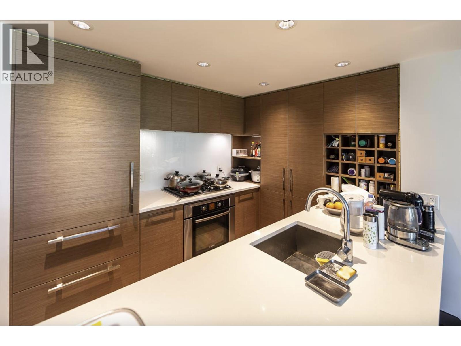 319 5955 Birney Avenue, Vancouver, British Columbia  V6S 0C5 - Photo 2 - R3107192