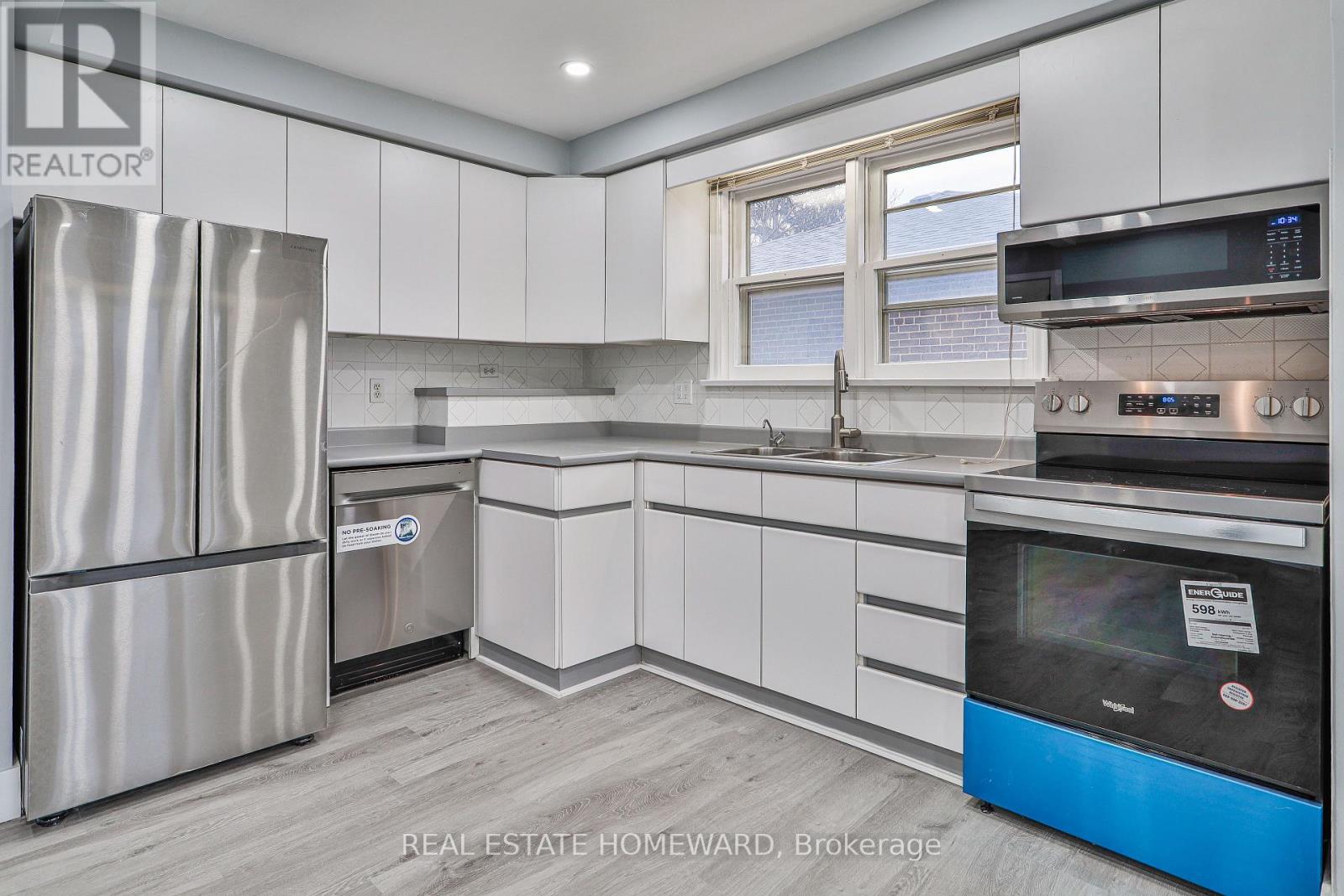 Main - 226 Pleasant Avenue, Toronto, Ontario  M2M 1M5 - Photo 10 - C12958066