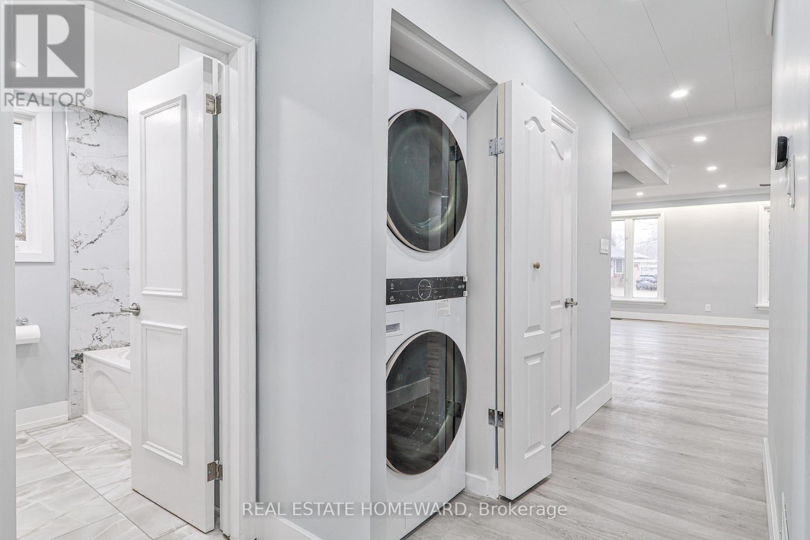 Main - 226 Pleasant Avenue, Toronto, Ontario  M2M 1M5 - Photo 12 - C12958066