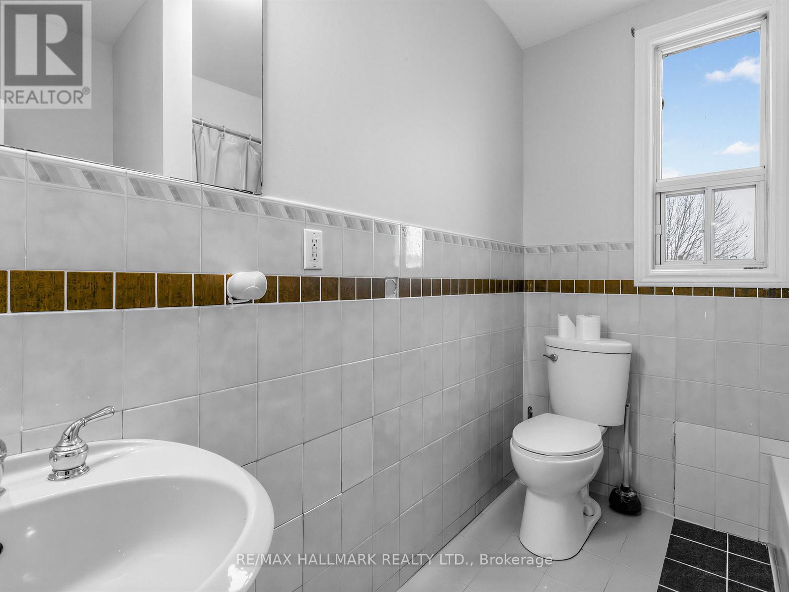 276 Grace Street, Toronto, Ontario  M6G 3A6 - Photo 22 - C12961602