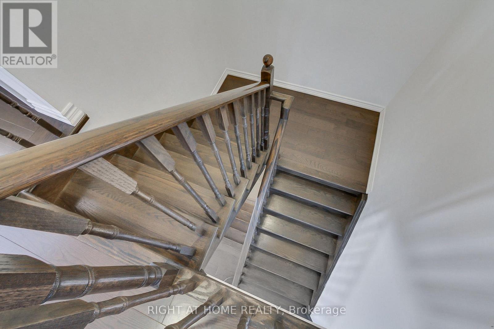 121 Hutchinson Drive, New Tecumseth, Ontario  L9R 0P6 - Photo 27 - N12962158