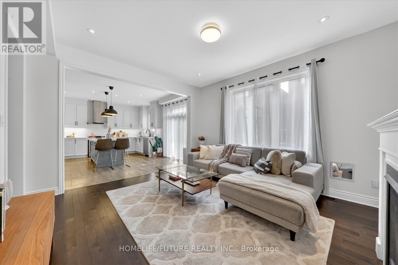 1016 Poppy Lane, Newmarket (Stonehaven-Wyndham), Ontario  L3X 3H6 - Photo 12 - N12962184