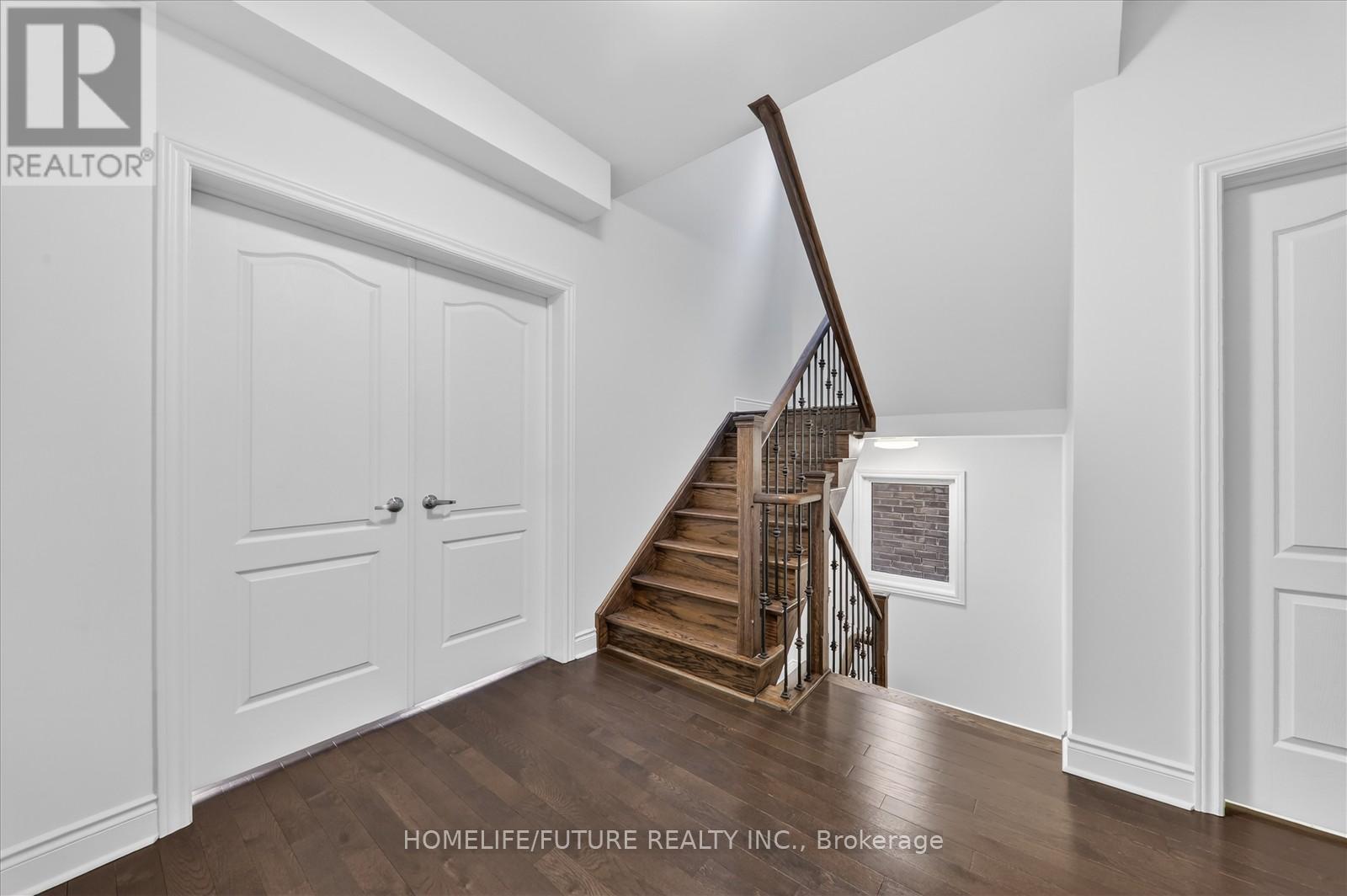 1016 Poppy Lane, Newmarket (Stonehaven-Wyndham), Ontario  L3X 3H6 - Photo 20 - N12962184