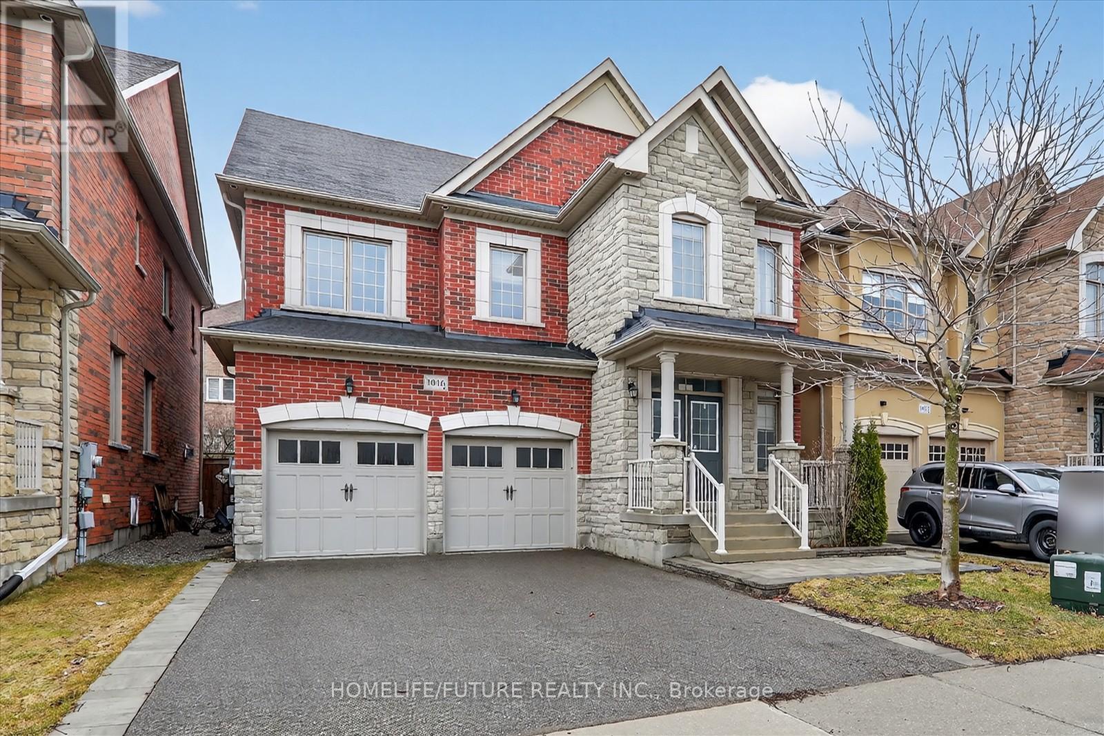 1016 Poppy Lane, Newmarket (Stonehaven-Wyndham), Ontario  L3X 3H6 - Photo 3 - N12962184