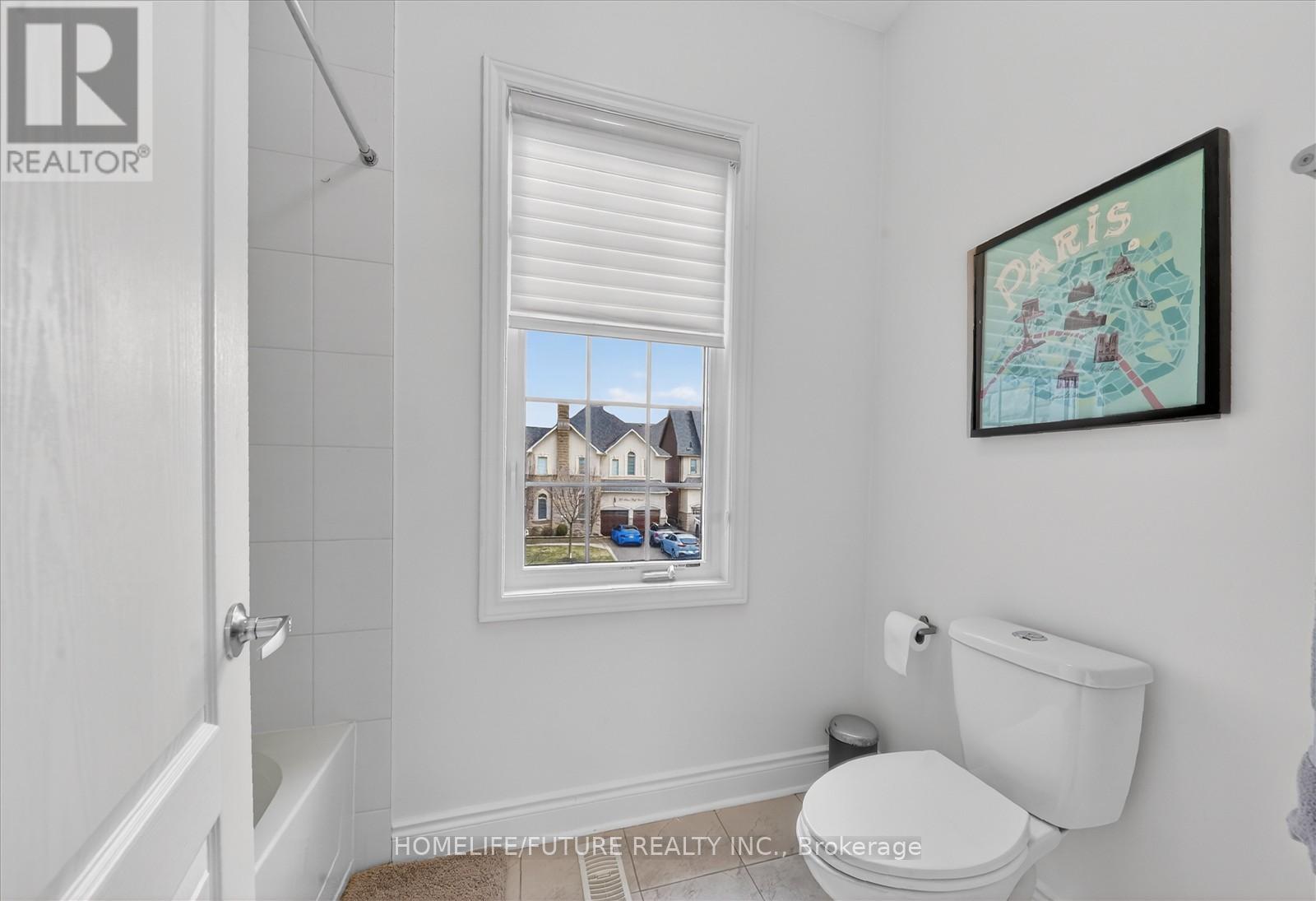 1016 Poppy Lane, Newmarket (Stonehaven-Wyndham), Ontario  L3X 3H6 - Photo 30 - N12962184