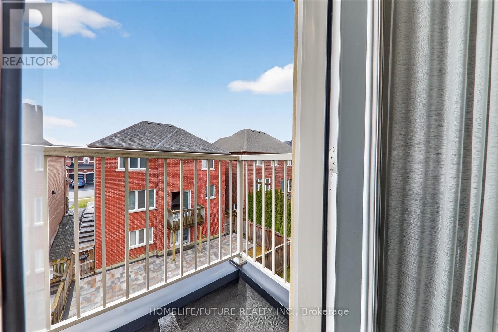 1016 Poppy Lane, Newmarket (Stonehaven-Wyndham), Ontario  L3X 3H6 - Photo 38 - N12962184