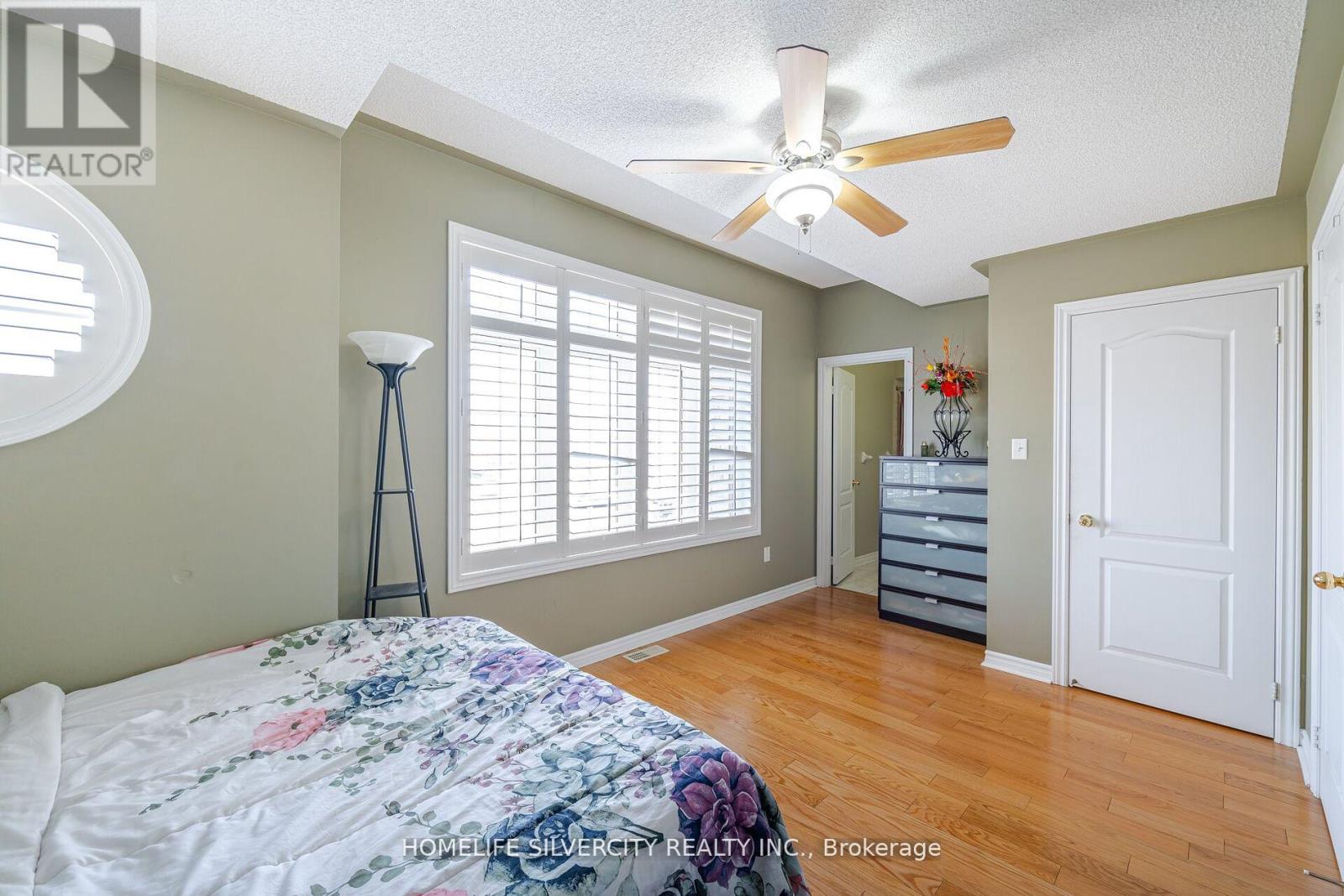 14 Oakhaven Road, Brampton, Ontario  L6P 2Y3 - Photo 18 - W12962156