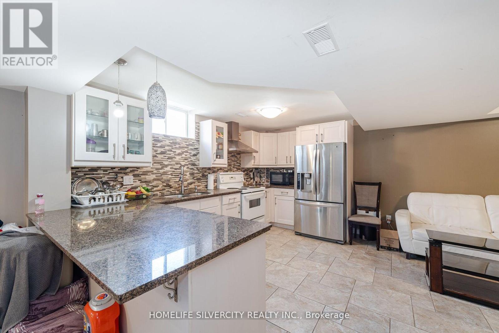 14 Oakhaven Road, Brampton, Ontario  L6P 2Y3 - Photo 30 - W12962156