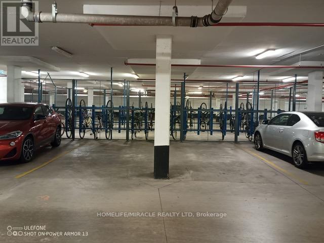 602 - 560 North Service Road, Grimsby, Ontario  L3M 0G3 - Photo 33 - X12962166