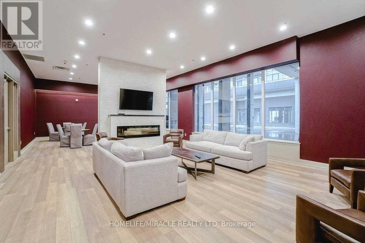 602 - 560 North Service Road, Grimsby, Ontario  L3M 0G3 - Photo 5 - X12962166