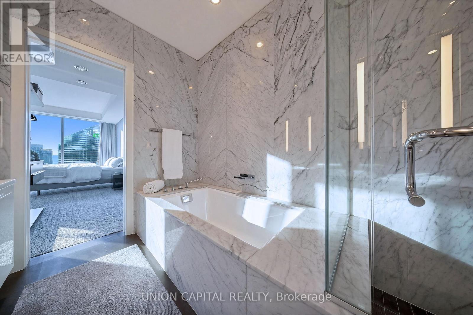 5508 - 180 University Avenue, Toronto, Ontario  M5H 0A2 - Photo 19 - C12959530